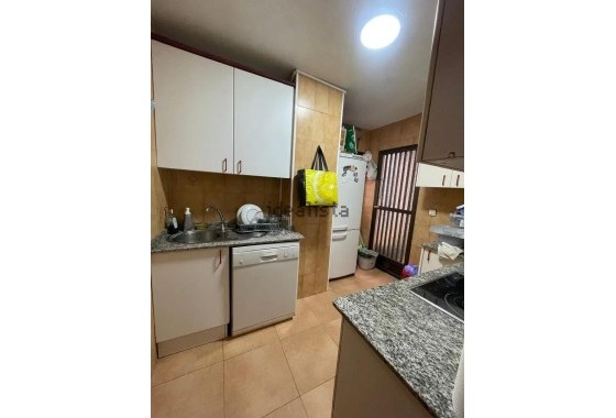 Sprzedaż - Apartament / Mieszkanie -
Torrevieja - Playa del Cura