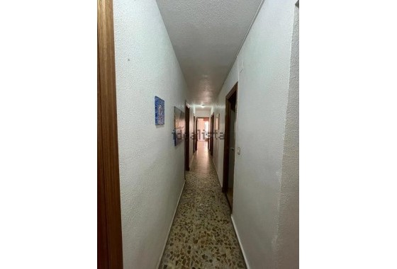 Sprzedaż - Apartament / Mieszkanie -
Torrevieja - Playa del Cura