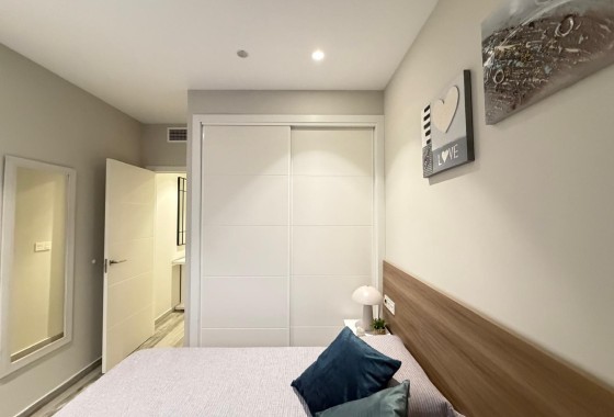 Venta - Apartamento / Piso -
Torrevieja - Playa del Cura
