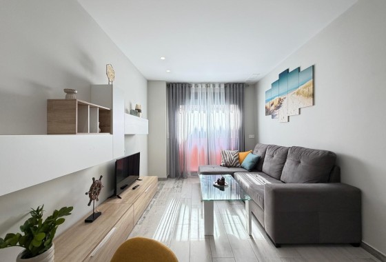 Venta - Apartamento / Piso -
Torrevieja - Playa del Cura