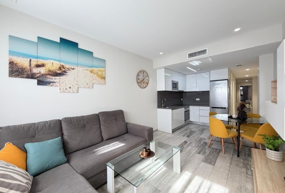 Venta - Apartamento / Piso -
Torrevieja - Playa del Cura