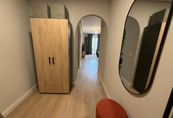 Sprzedaż - Apartament / Mieszkanie -
Torrevieja - Playa del Cura
