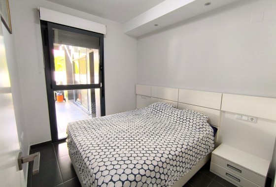 Revente - Villa mitoyenne -
Algorfa