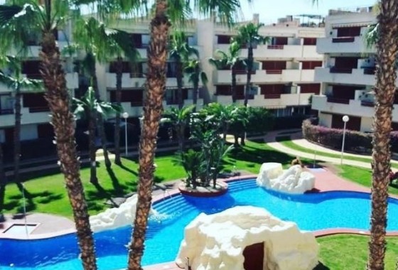 Herverkoop - Appartement / Flat -
Orihuela - Playa Flamenca