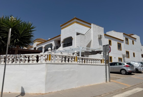 Herverkoop - Appartement / Flat -
Orihuela - Entre Naranjos - Vistabella Golf