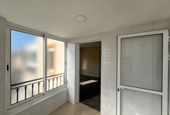 Resale - Apartment / Flat -
Playa Flamenca - Res. San Antonio
