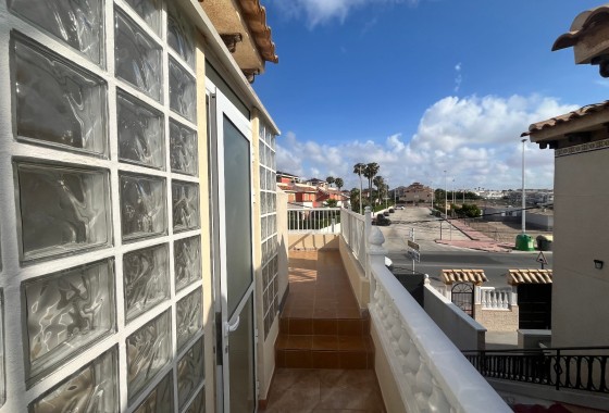 Resale - Apartment / Flat -
Playa Flamenca - Res. San Antonio
