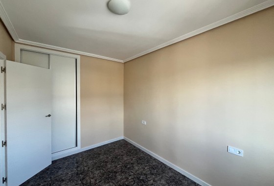 Resale - Apartment / Flat -
Playa Flamenca - Res. San Antonio