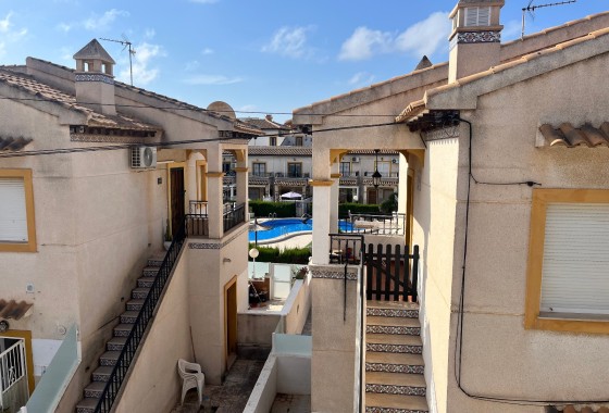 Resale - Apartment / Flat -
Playa Flamenca - Res. San Antonio