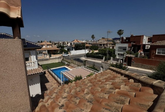 Herverkoop - Vrijstaande Villa -
Torrevieja - Aguas Nuevas