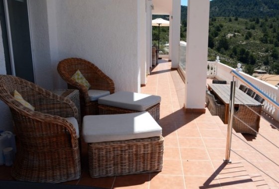 Resale - Detached Villa -
Petrer