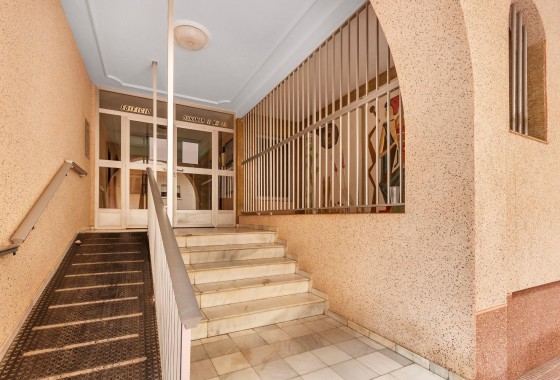 Resale - Apartment / Flat -
Guardamar del Segura - CENTRO