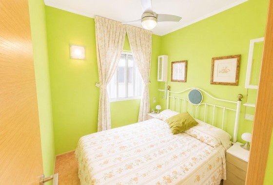 Sprzedaż - Apartament / Mieszkanie -
Torrevieja