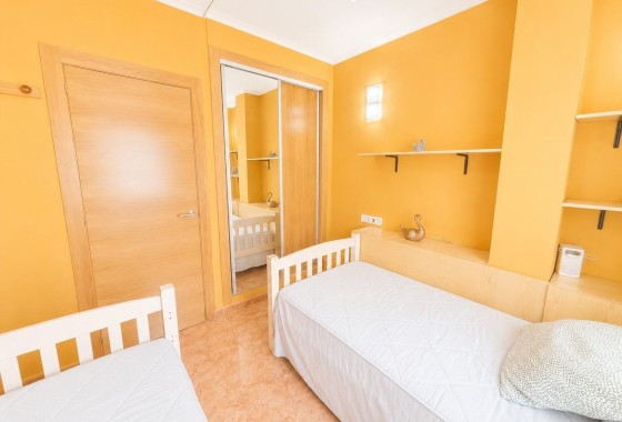 Sprzedaż - Apartament / Mieszkanie -
Torrevieja