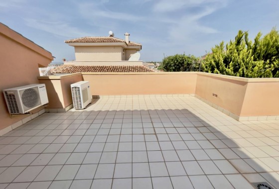 Venta - Chalet Independiente -
Ciudad Quesada - Rojales - La Fiesta
