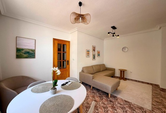 Wiederverkauf - Wohnung / Apartment -
Torrevieja - Playa del Cura