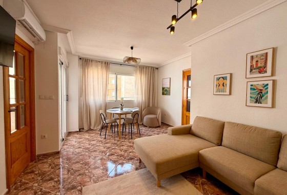 Wiederverkauf - Wohnung / Apartment -
Torrevieja - Playa del Cura