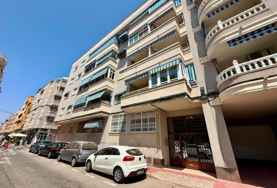 Wiederverkauf - Wohnung / Apartment -
Torrevieja - Playa del Cura