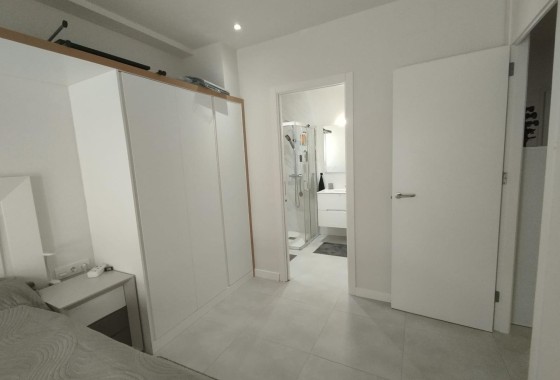Resale - Apartment / Flat -
Orihuela Costa - Los Dolses