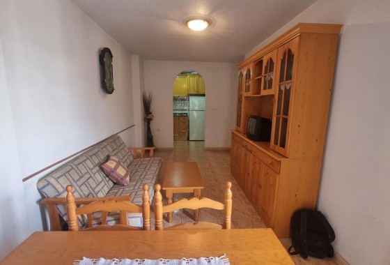Sprzedaż - Apartament / Mieszkanie -
Torrevieja
