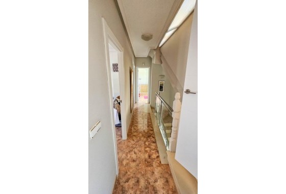 Wiederverkauf - Freistehende Villa -
Orihuela Costa - Cabo Roig