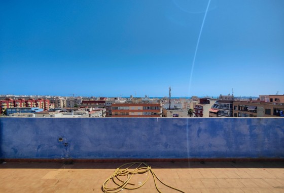 Long Term Rental - Apartment / Flat -
Torrevieja