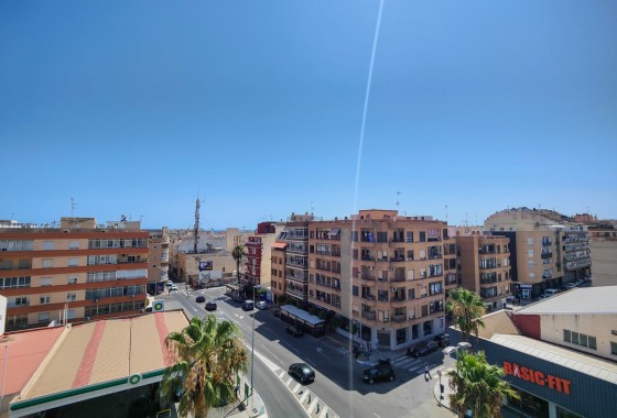 Long Term Rental - Apartment / Flat -
Torrevieja