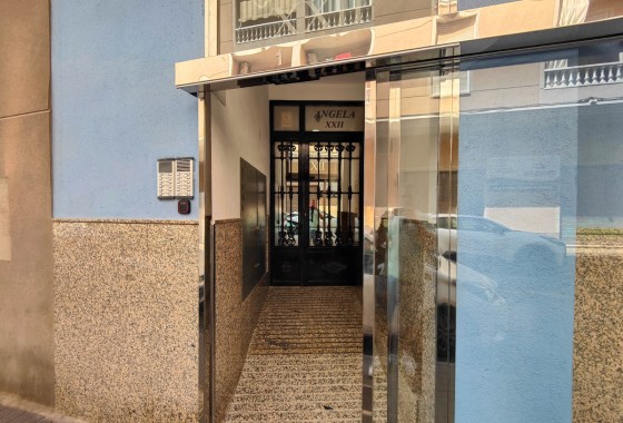 Long Term Rental - Apartment / Flat -
Torrevieja
