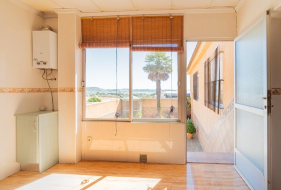 Herverkoop - Rijhuis -
San Miguel de Salinas - Torremendo