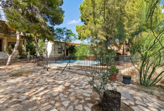 Herverkoop - Vrijstaande Villa -
Torrevieja - Los Balcones