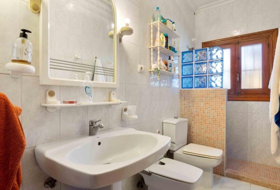 Herverkoop - Vrijstaande Villa -
Torrevieja - Los Balcones