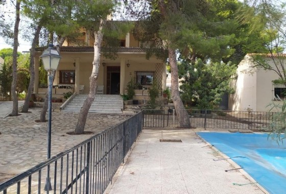 Herverkoop - Vrijstaande Villa -
Torrevieja - Los Balcones