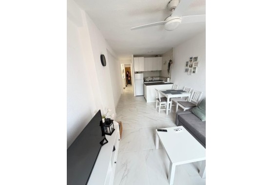 Herverkoop - Appartement / Flat -
Torrevieja - Cabo cervera