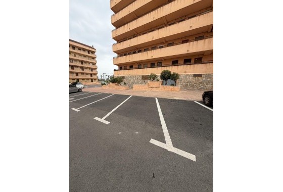 Herverkoop - Appartement / Flat -
Torrevieja - Cabo cervera