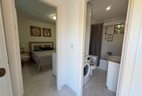 Herverkoop - Appartement / Flat -
Torrevieja - La Siesta