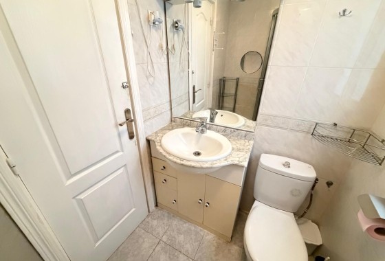 Herverkoop - Appartement / Flat -
Torrevieja - Playa del Cura
