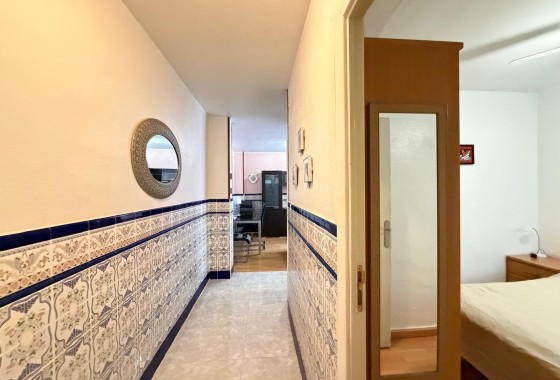 Herverkoop - Appartement / Flat -
Torrevieja - Playa del Cura