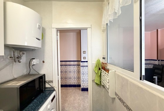 Herverkoop - Appartement / Flat -
Torrevieja - Playa del Cura