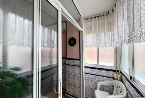 Herverkoop - Appartement / Flat -
Torrevieja - Playa del Cura