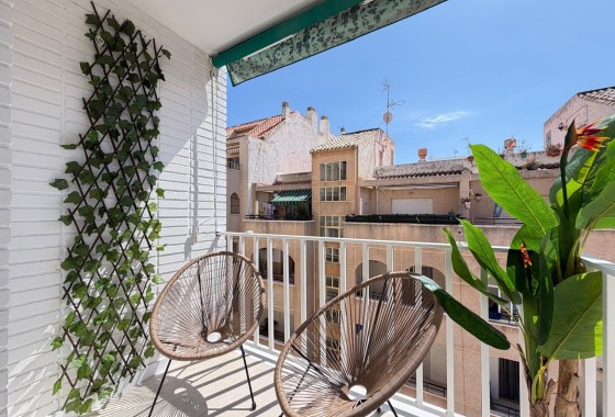 Revente - Appartement -
Torrevieja - Playa del Cura