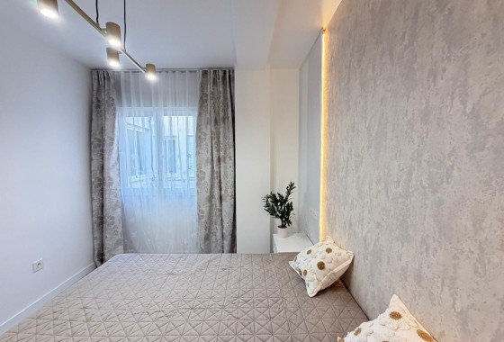 Revente - Appartement -
Torrevieja - Playa del Cura