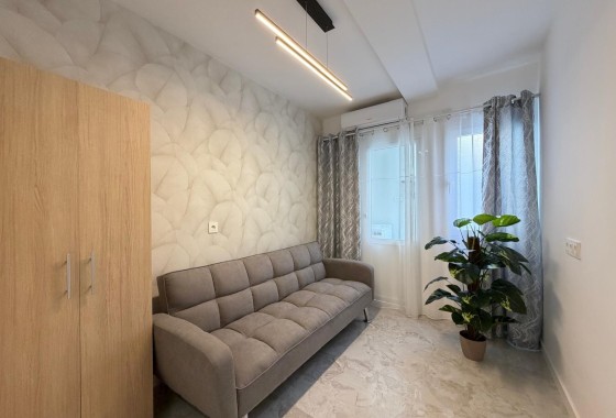 Revente - Appartement -
Torrevieja - Playa del Cura