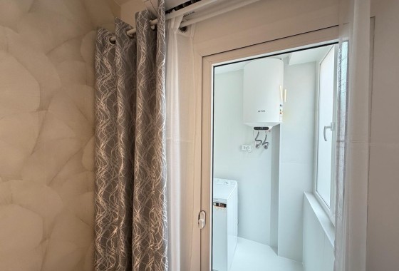 Revente - Appartement -
Torrevieja - Playa del Cura