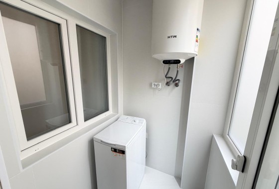 Revente - Appartement -
Torrevieja - Playa del Cura