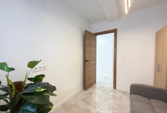 Revente - Appartement -
Torrevieja - Playa del Cura
