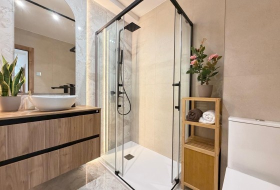Revente - Appartement -
Torrevieja - Playa del Cura