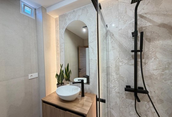Revente - Appartement -
Torrevieja - Playa del Cura