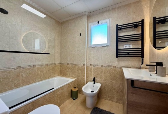 Herverkoop - Appartement / Flat -
Guardamar del Segura - PUERTO