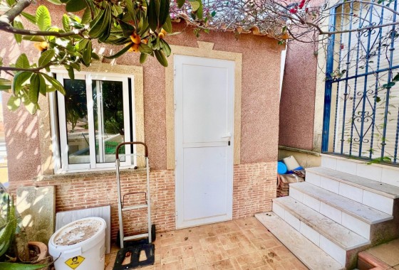 Herverkoop - Vrijstaande Villa -
Torrevieja - Los Balcones
