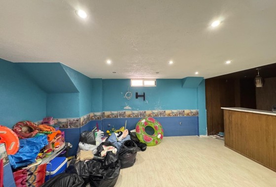 Resale - Townhouse -
Guardamar del Segura - Urbanizaciones